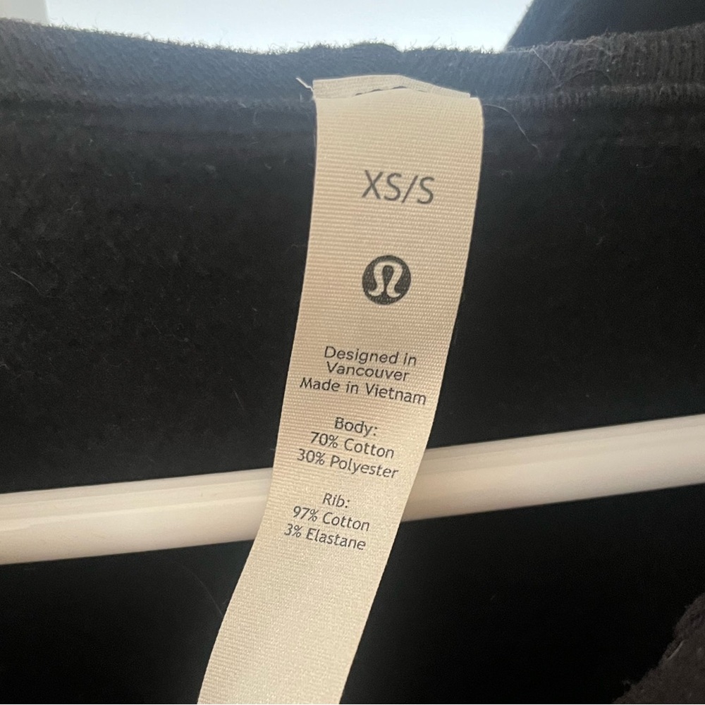 Lululemon Scuba oversized half zipped hoodie; black; XS/SM - Picture 7 of 7